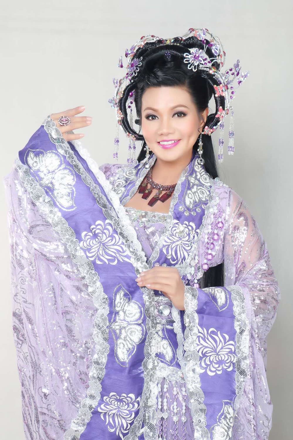 Ngọc Huyền tái hiện loạt nhân vật của nghệ sĩ Thanh Nga 2 Nghệ sĩ Ngọc Huyền cho biết theo nghiệp tuồng cổ nhờ chịu ảnh hưởng từ Thanh Nga. Ảnh: Nhân vật cung cấp